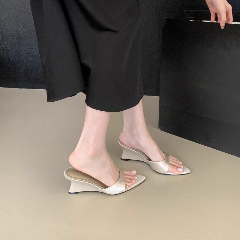 Women Formal Wear For Summer - Nowe letnie modne klapki na koturnie